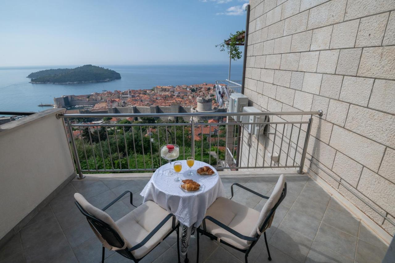 Pavlina Guest house *