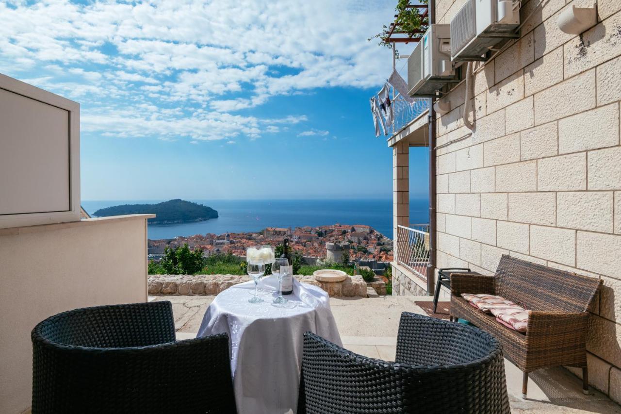 Pavlina Guest house *